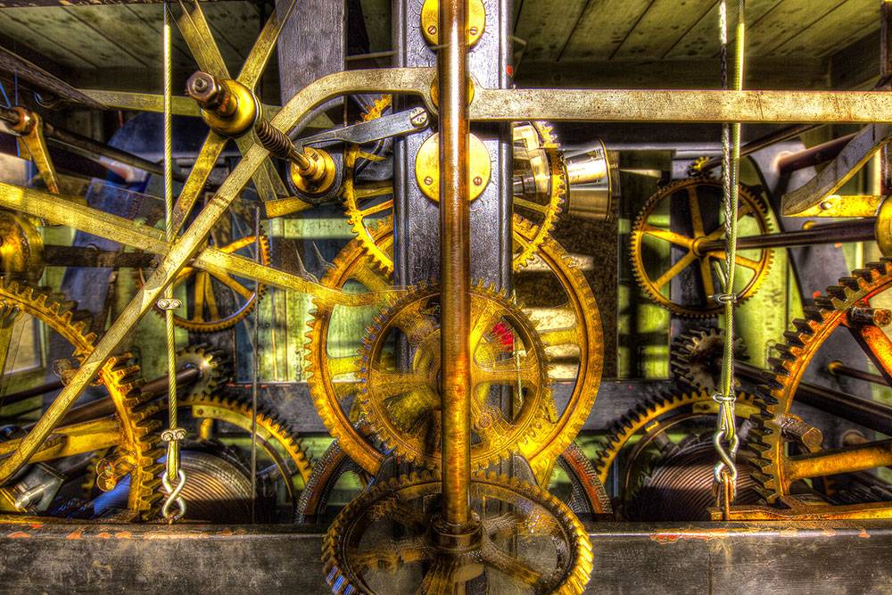 Das Uhrwerk im Kirchturm